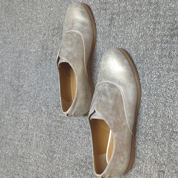 Bass Gold Womens Dylan Loafers Size 10 NWOT - Picture 7 of 8